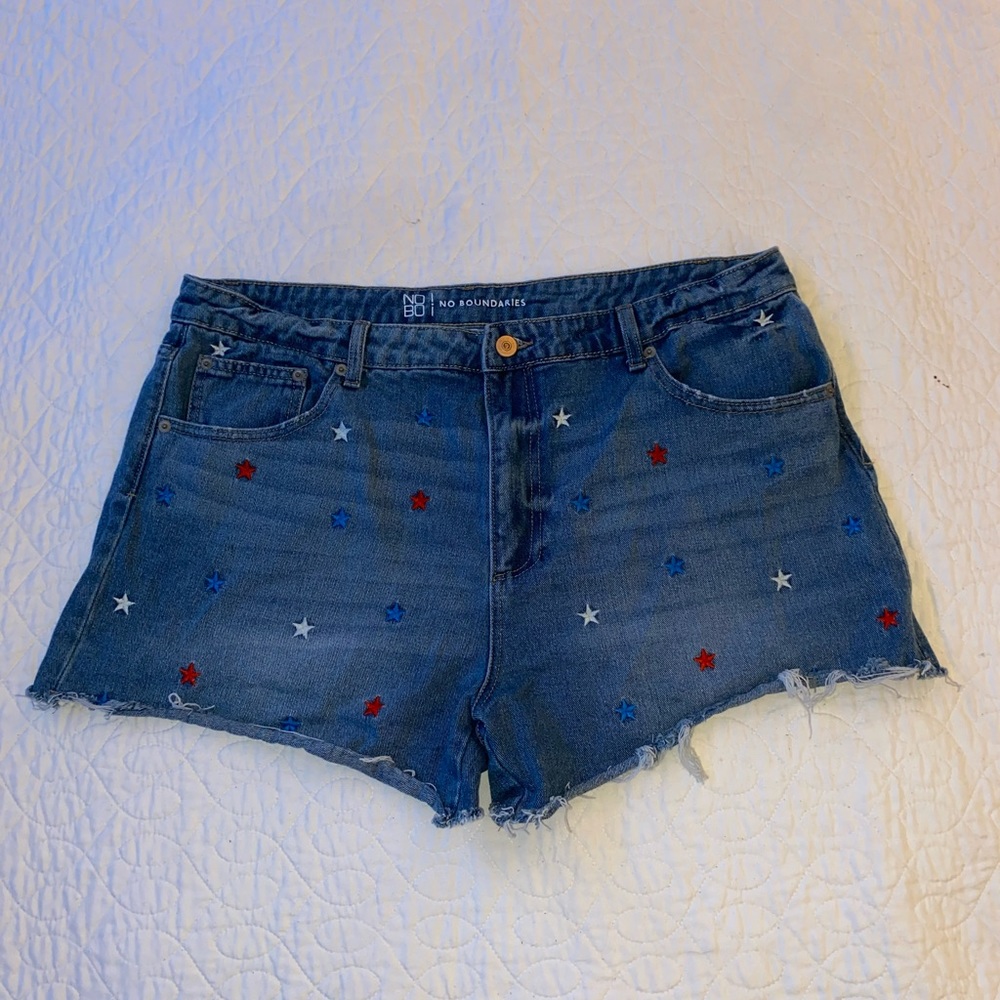 red, white, & blue star shorts